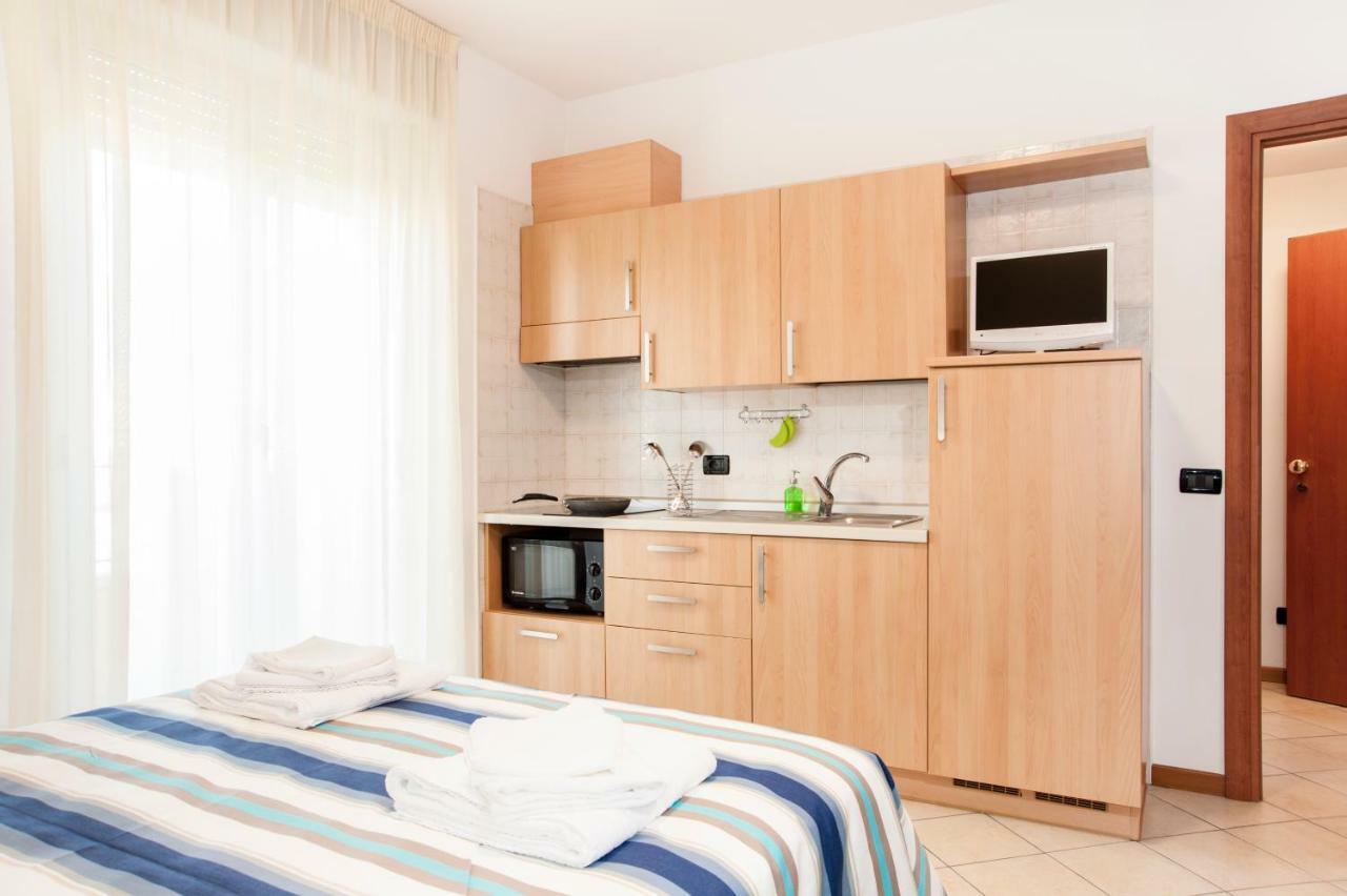 Residence Cigno Rimini Exterior photo