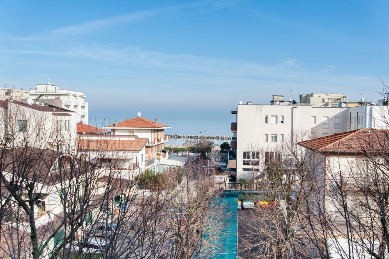 Residence Cigno Rimini Exterior photo